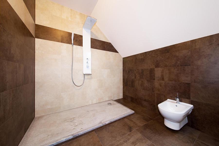 Hotel Cerna Louze à Branžež Extérieur photo
