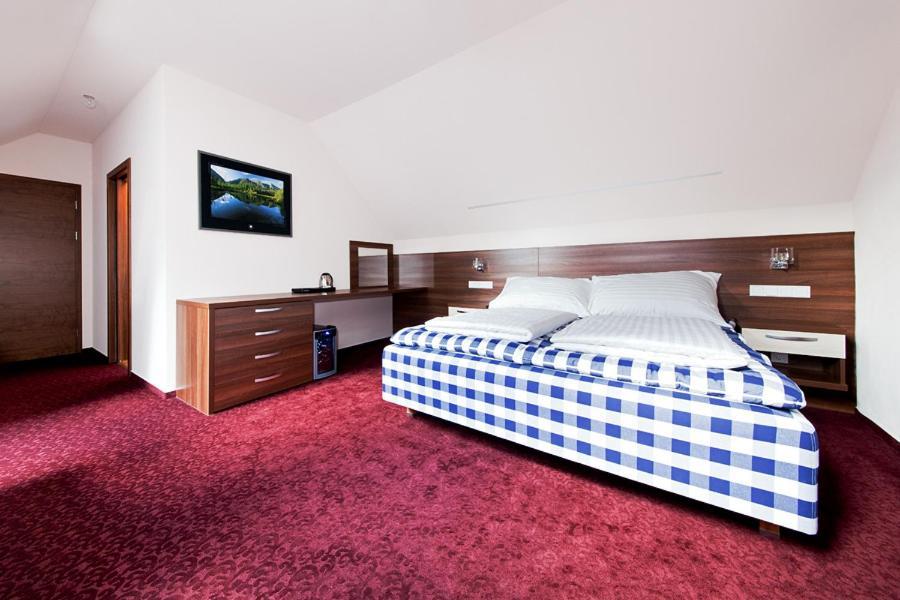 Hotel Cerna Louze à Branžež Chambre photo